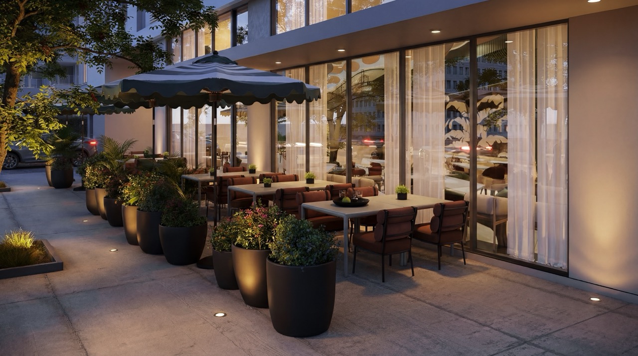Terraza y restaurante al atardecer